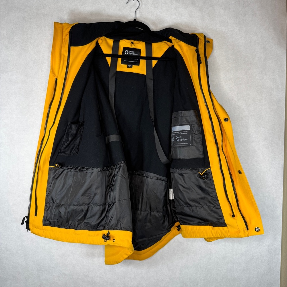 QUARK EXPEDITIONS Yellow Waterproof Parka - Sz Men’s L - Picture 6 of 9